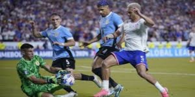 乌拉圭 2-0 玻利维亚：老将开道、幸运加持，强队底蕴全面展现- 万博体育