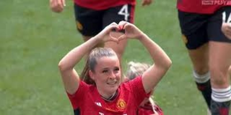 重伤突袭：万博体育关注Gabby George的ACL噩耗-万博体育