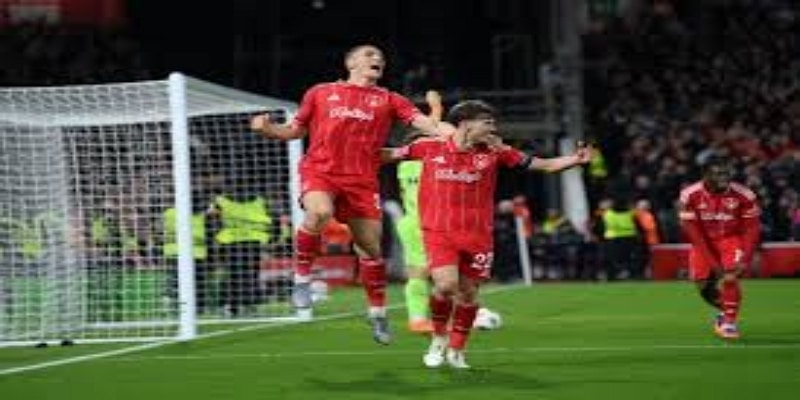 焦点赛事回顾与预测：积分与里程碑-万博体育