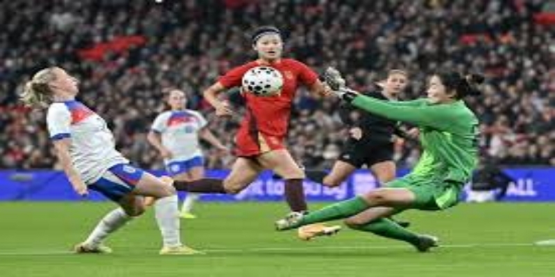 防线全面失守：英格兰女足的系统性问题浮现 -万博体育